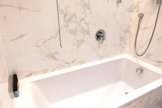 スターホテルズ・マジェスティック・トリノ Starhotels Majestic Torinoのバスタブ